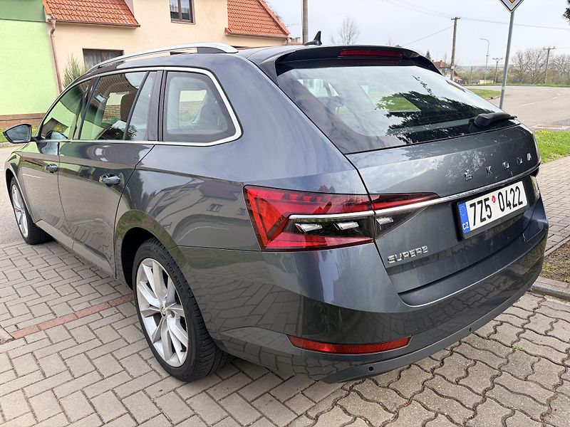 Škoda Superb 2.0TDI 147KW DSG MATRIX 4x4 - fotka 3 z 44