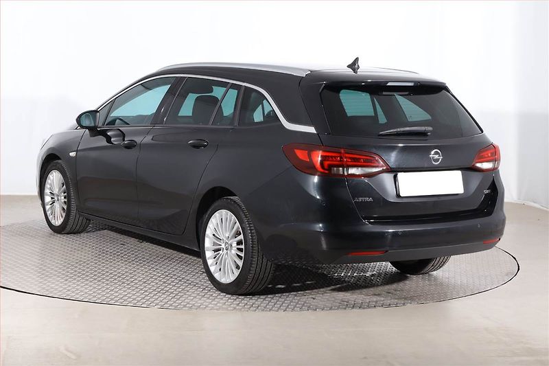 Opel Astra (2016) 1.6 CDTI, Automat, Serv.kniha - fotka 4 z 22
