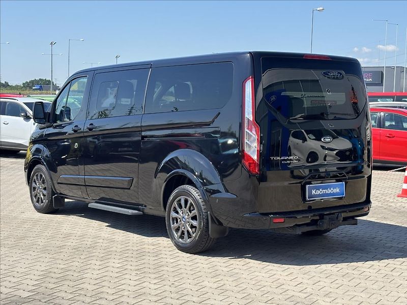Ford Tourneo Custom 2,0 136kW TitaniumX L2 Webasto - fotka 3 z 36