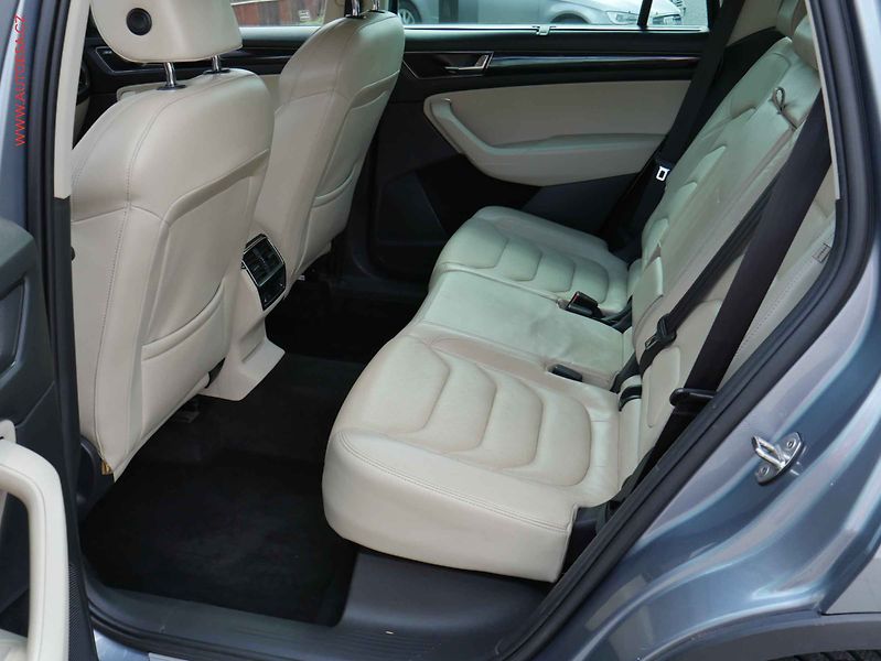 Škoda Kodiaq (2017) 2.0TSi 4x4, ČR, servis.kniha - fotka 10 z 22