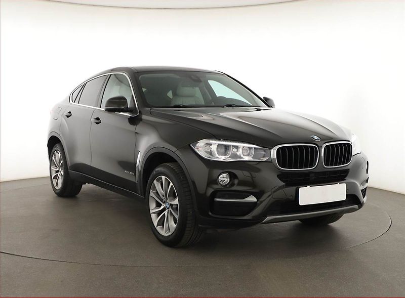 BMW X6 (2017) xDrive30d - fotografie inzerátu