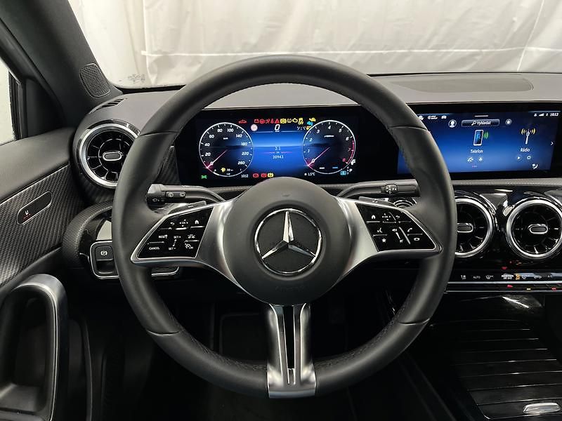 Mercedes-Benz Třídy A 200 Progressive Line - fotka 10 z 20