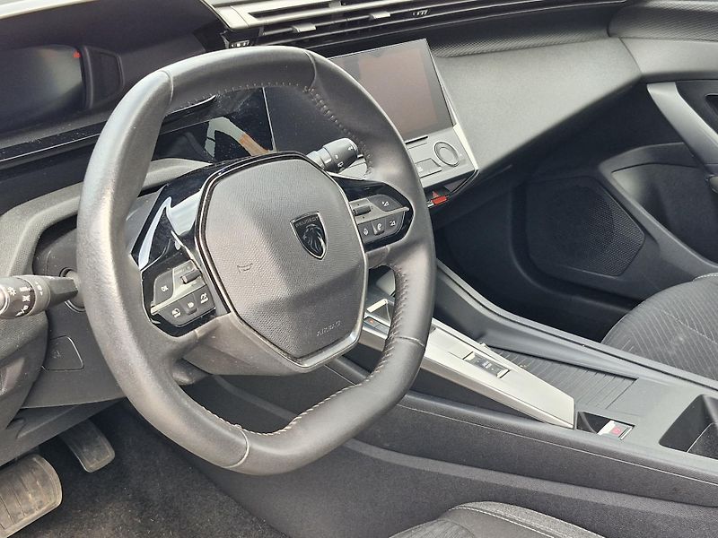 Peugeot 308 Active 1,5 BlueHDi (96 kW) A - fotka 5 z 6