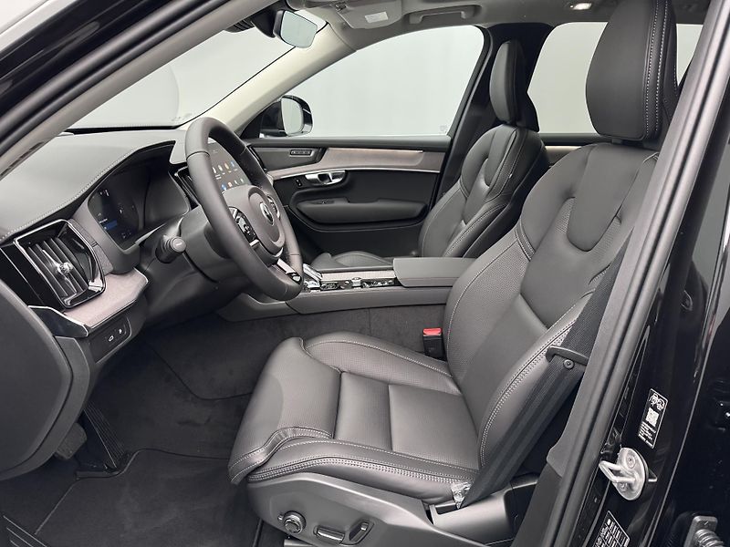 Volvo XC90 (2026) T8 AWD Plug-in BRIGHT PLUS 7m - fotka 3 z 25
