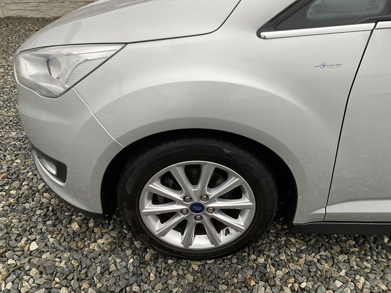 Ford C-MAX 1.5TDC-i 120PS NEW MODEL NAVI! - fotka 18 z 155