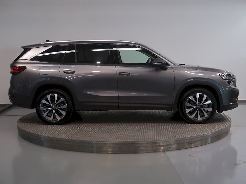 Škoda Kodiaq (2026) EXCLUSIVE 2.0TDI 142KW 4x4 DSG - fotka 8 z 49