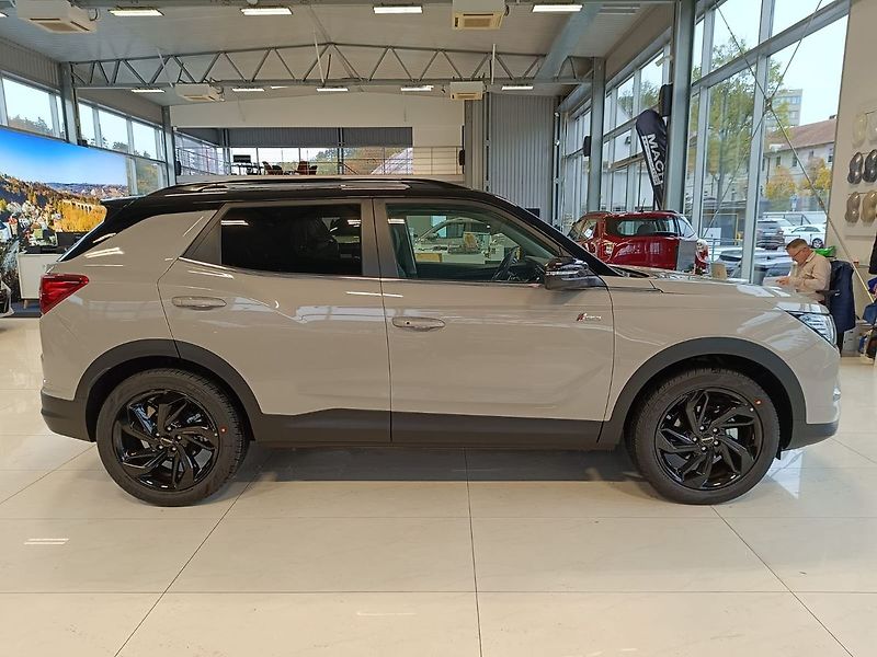 KGM Korando STYLE + 1.5 GDI-T 69875 - fotka 8 z 12