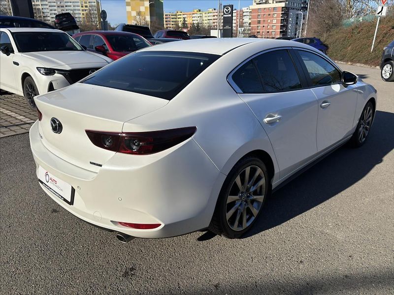 Mazda 3 2,0 i Plus 1.ČR CARPLAY KAMERA - fotka 5 z 46