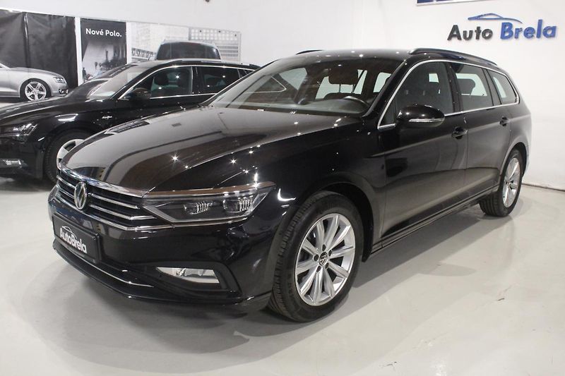 Volkswagen Passat (2020) 2.0TDI DSG Display Matrix - fotka 6 z 36