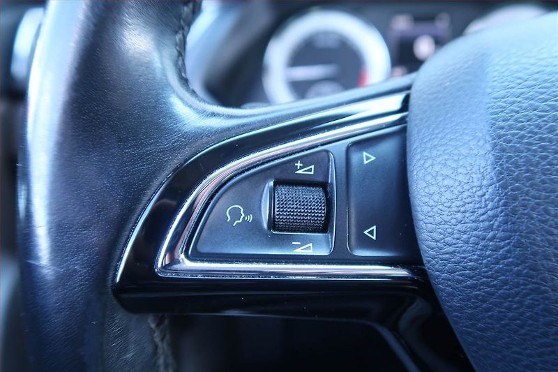 Škoda Superb (2015) Laurin&Klement 2.0 TDI, 4X4 - fotka 17 z 30