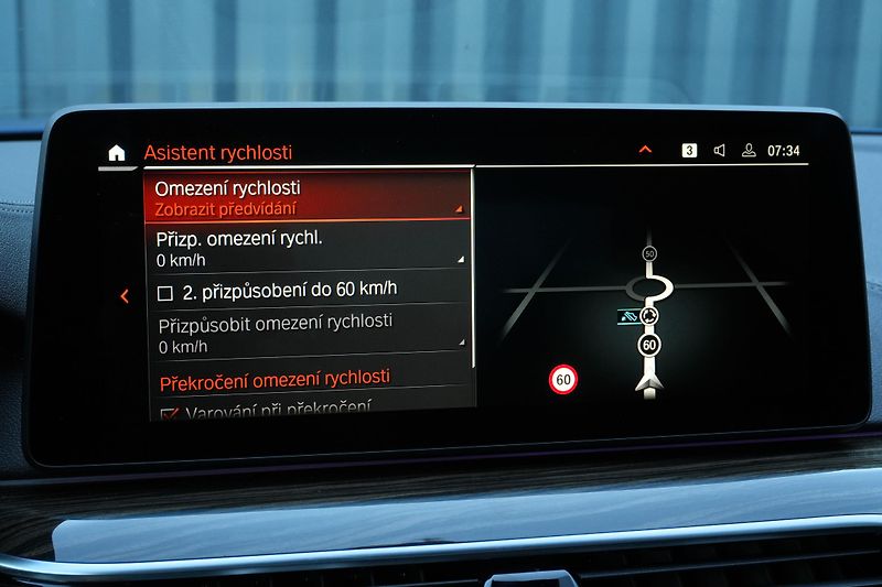 BMW Řada 5 540i xDrive, ČR, ACC, Harman - fotka 25 z 40