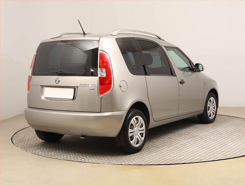 Škoda Roomster (2012) Comfort 1.6 TDI, Eko.zaplacen - fotka 5 z 17