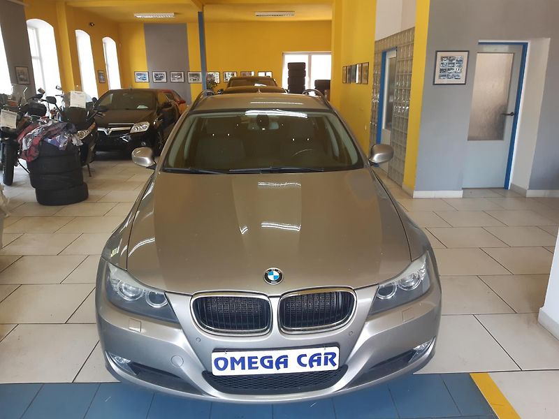 BMW Řada 3 320 XDRIVE  - fotka 2 z 22