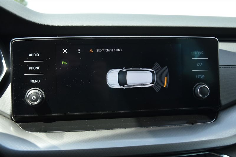 Škoda Octavia 1.5 TSI 110kW LED AMBITION+ ČR - fotka 23 z 28