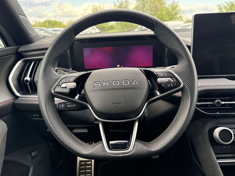 Škoda Kodiaq (2025) 2.0 TDI 4x4 DSG Sportline - fotka 19 z 33