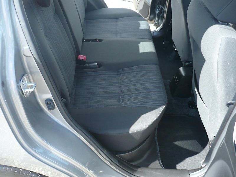 Suzuki Swift 1.2i Klimatizace - fotka 16 z 23
