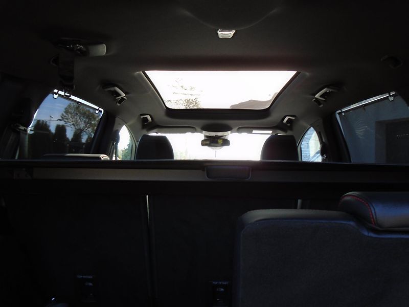 Ford S-MAX 2,0EcoBlue 140kW AWD ST-Line A - fotka 35 z 50