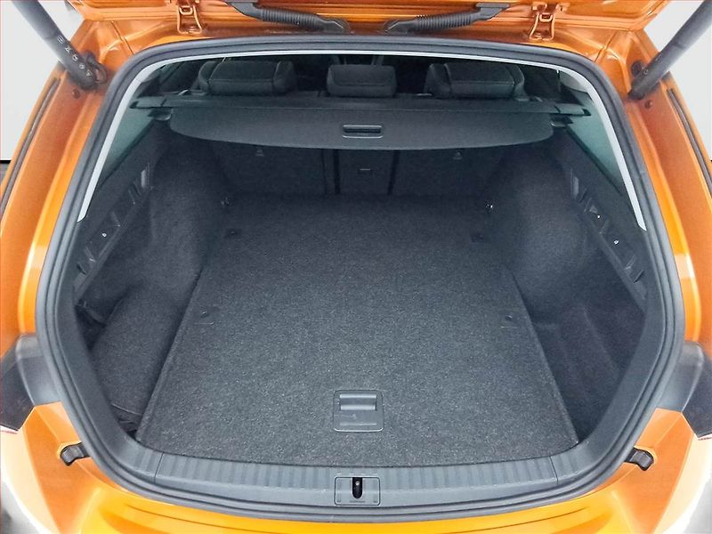 Škoda Octavia (2024) First Ed. Ultimate 2.0 TDI - fotka 14 z 19