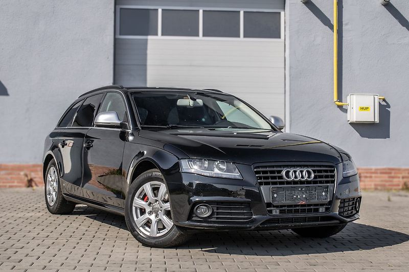 Audi A4 2009 105kW - fotka 3 z 20