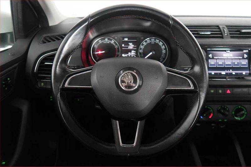 Škoda Fabia (2020) Ambition 1.0 TSI, ČR,1.maj - fotka 15 z 15