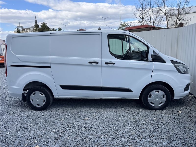 Ford Transit Custom 2,0 TDCi L1H1 DPH 1.maj ČR - fotka 15 z 50