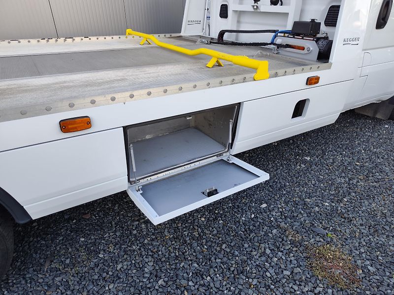 Iveco Daily ODTAHOVÝ SPECIÁL - fotka 18 z 26