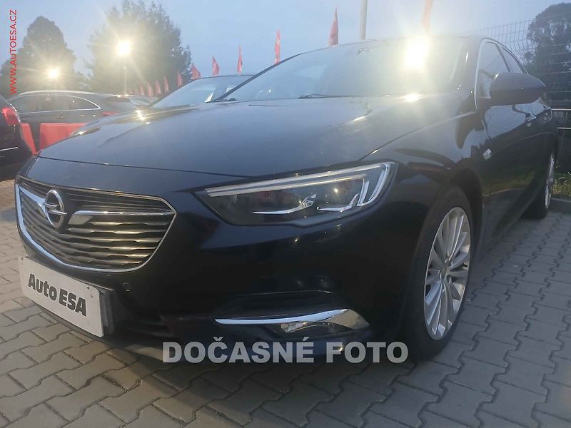 Opel Insignia (2017) 1.5T, LED, navi park.čidla - fotka 1 z 3