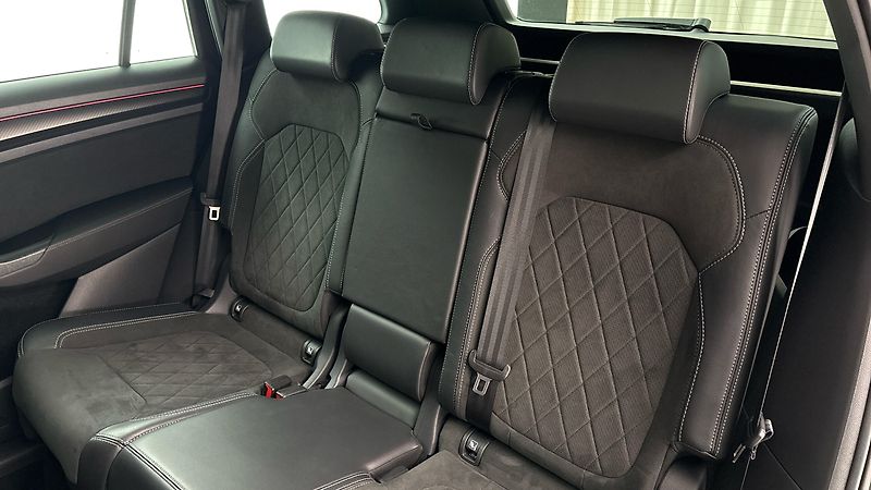 Škoda Kodiaq 2.0 TDI DSG 4x4 Sportline - fotka 16 z 29