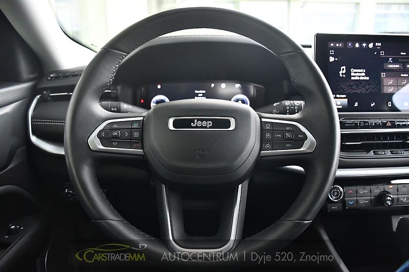 Jeep Compass 1.5l GSE T4 48V e-Hybrid - fotka 28 z 50