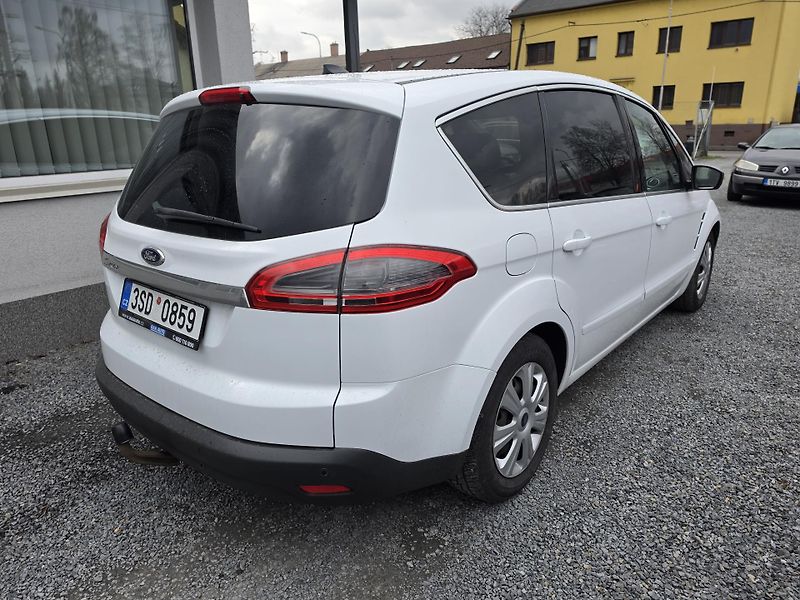 Ford S-MAX 2.0 TDCI Automat  TZ  - fotka 4 z 16