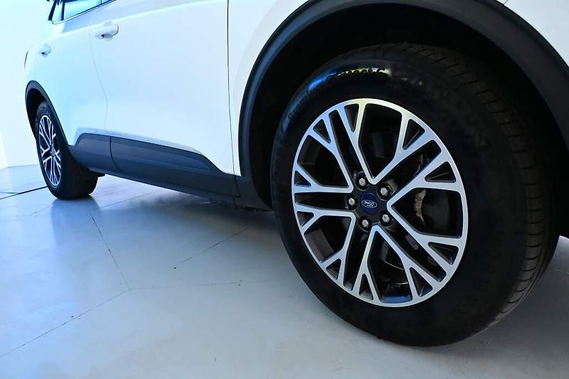 Ford Kuga (2021) 2.5 LED ACC Kamera Head-up Taž - fotka 41 z 42
