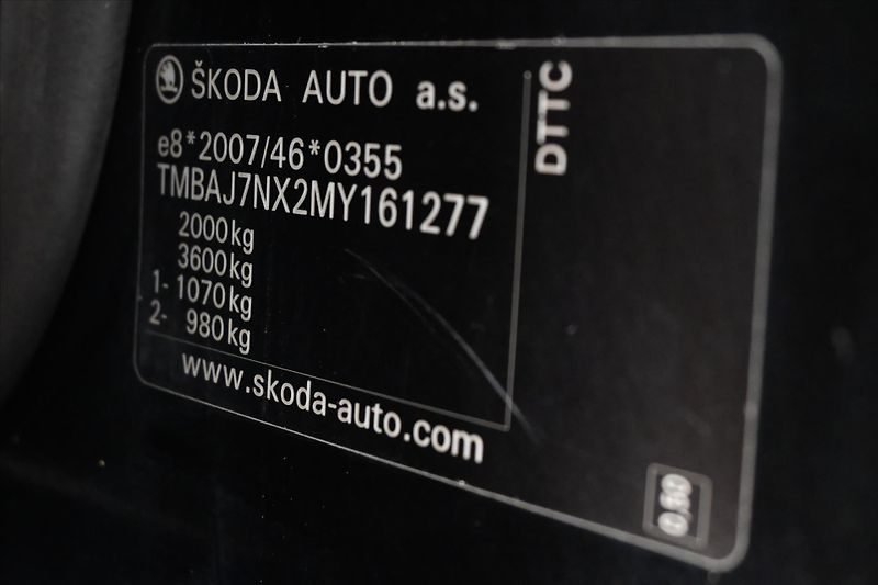 Škoda Octavia 2,0 TDI 110kW DSG Style Záruka - fotka 12 z 31