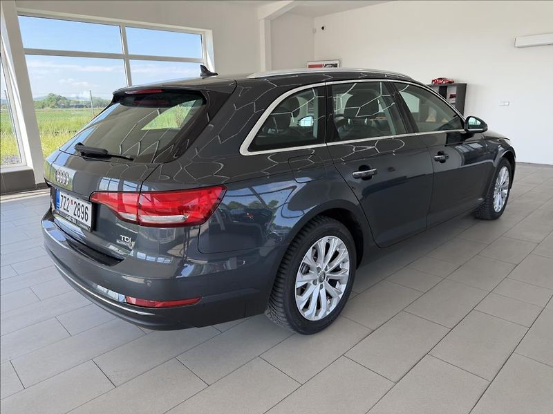 Audi A4 Avant 2,0 TDi, Quattro,TOP STA - fotka 5 z 29