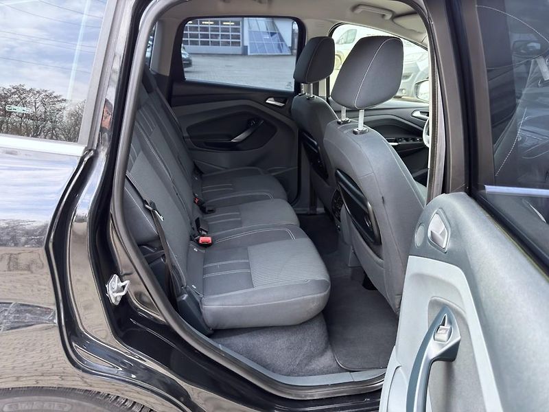 Ford C-MAX 1.6 TDCi 85 kW serviska - fotka 10 z 16