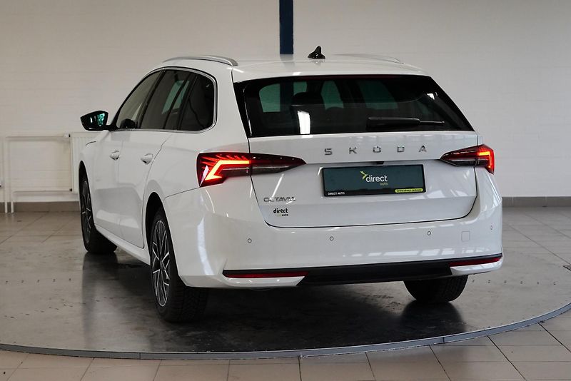 Škoda Octavia - fotka 7 z 30