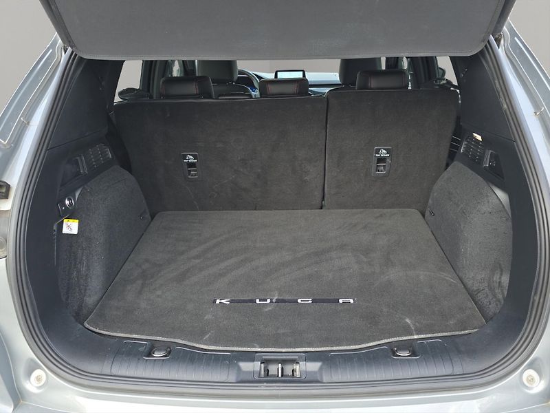 Ford Kuga (2023) ST Line X 2.5 PHEV 165kW, Serv - fotka 29 z 30