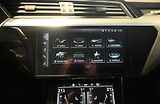 Audi Q8 e-tron 55 Q 360k Pano Tažné BLIS - náhled 24