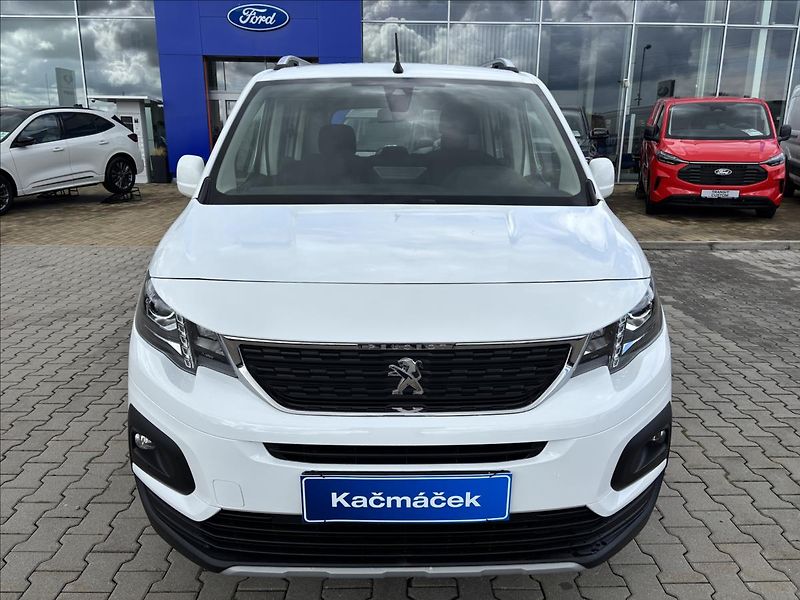 Peugeot Rifter 1,5 Bluehdi 75kW Allure - fotka 8 z 39