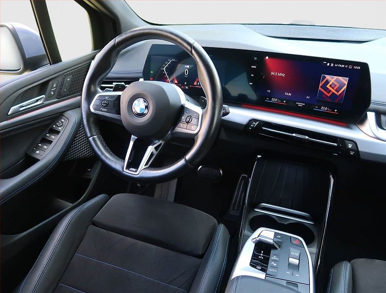 BMW Řada 2 (2023) M Sport 223i xDrive Active T - fotka 7 z 24