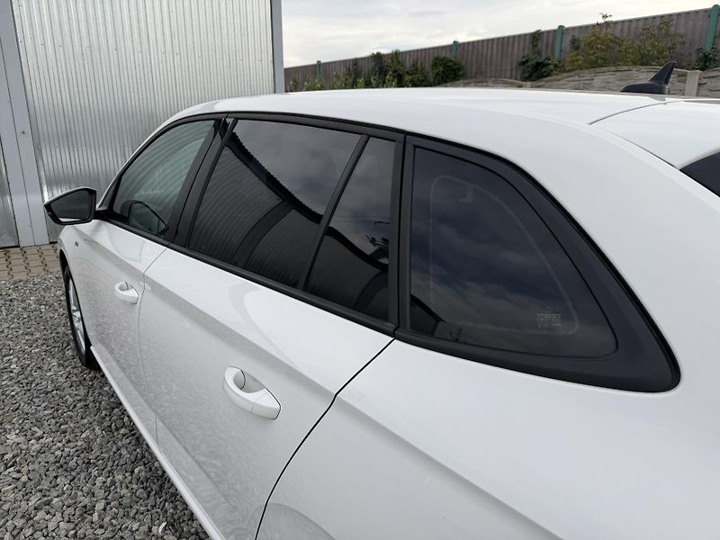 Škoda Scala 1.6TDi 115PS 6R STYLE LED STK! - fotka 29 z 153