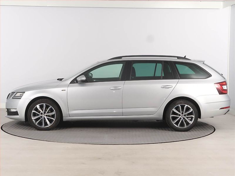 Škoda Octavia (2019) Style 2.0 TDI, Automat, Navi - fotka 3 z 17