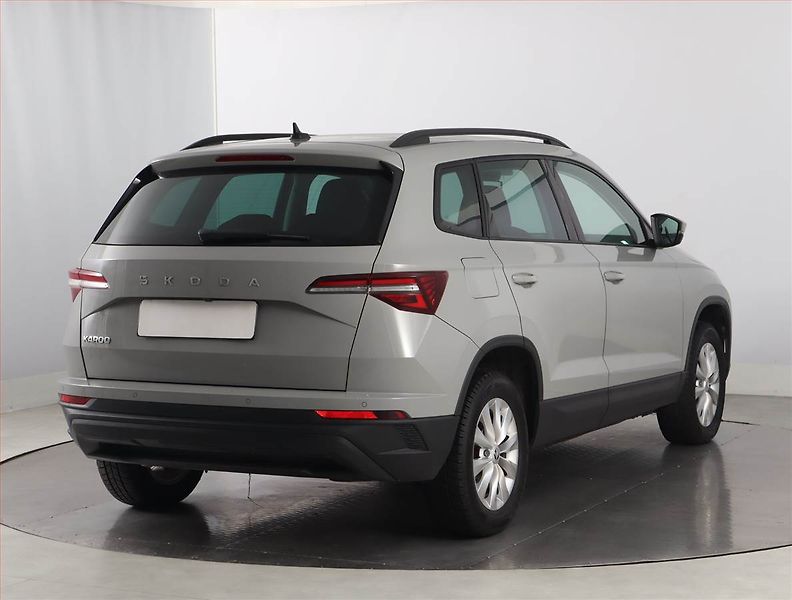 Škoda Karoq (2024) Fresh 1.5 TSI - fotka 5 z 24