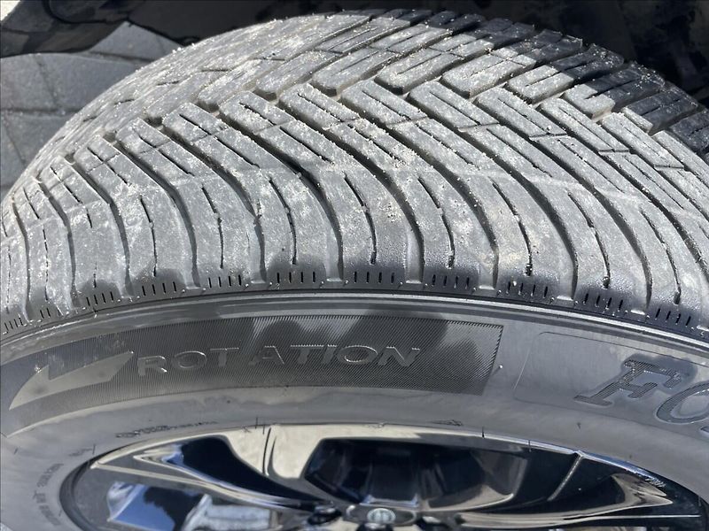 Land Rover Range Rover Evoque 2,0 D150 4x4 Manual LED - fotka 24 z 36