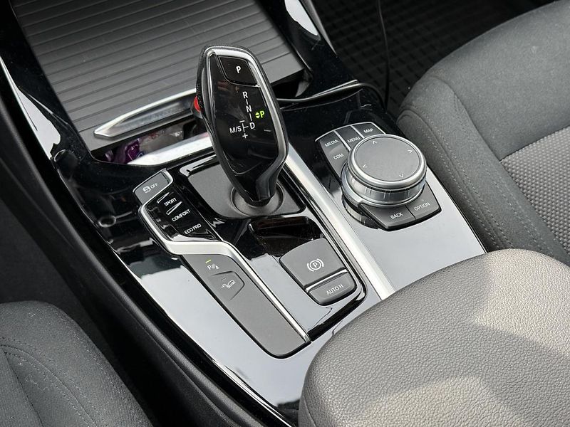 BMW X3 xDrive30d - fotka 13 z 18