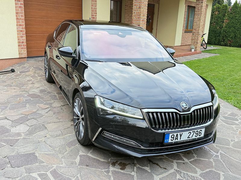 Škoda Superb (2023) III 2.0 TSI L&K 206KW 4x4  - fotka 8 z 23