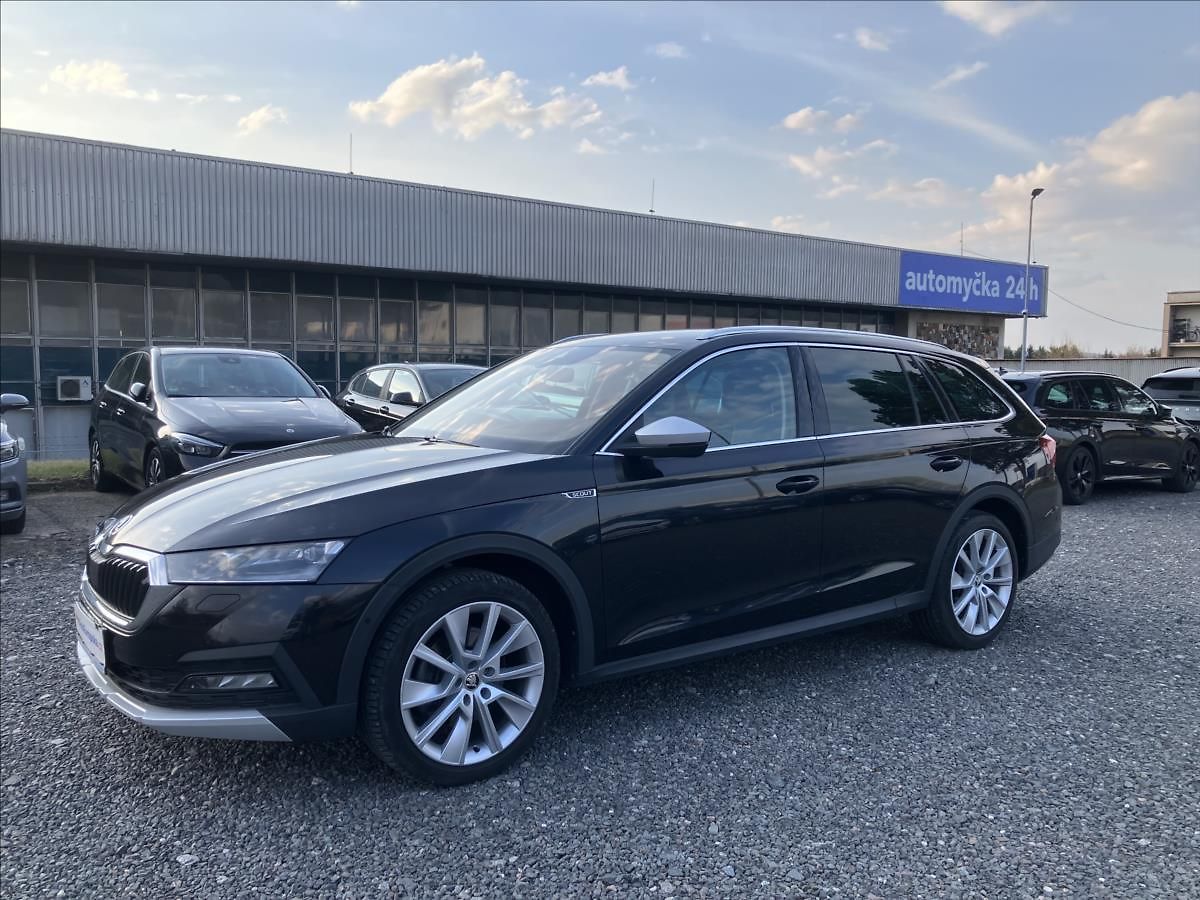 Škoda Octavia 2,0 SCOUT,TAŽNÉ,WEBASTO,CANTON