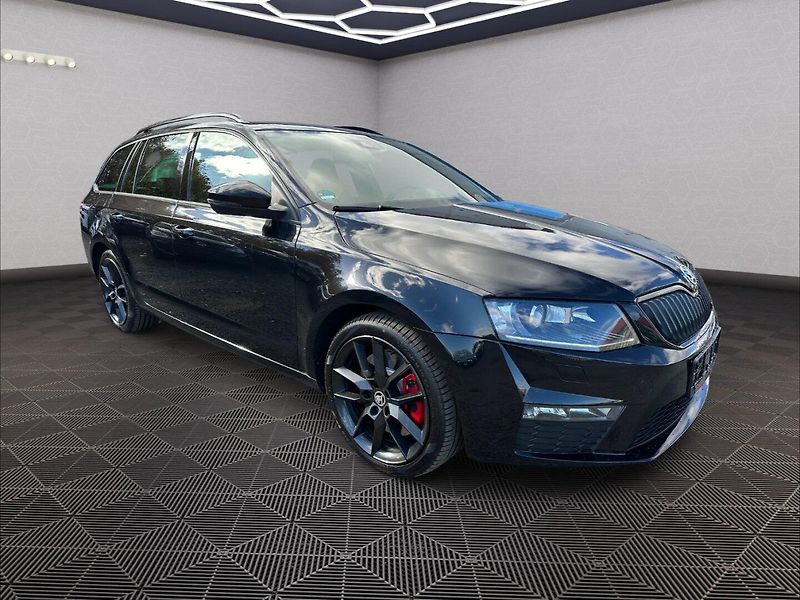 Škoda Octavia (2015) RS 2,0TDI 135Kw - fotka 1 z 32
