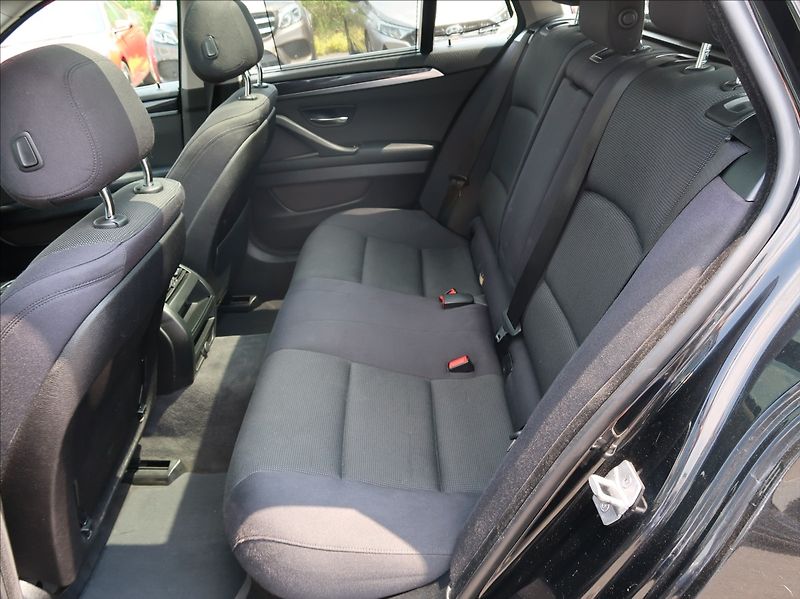 BMW Řada 5 2,0 525d,xDrive,Navi,tažné,DPH - fotka 20 z 27