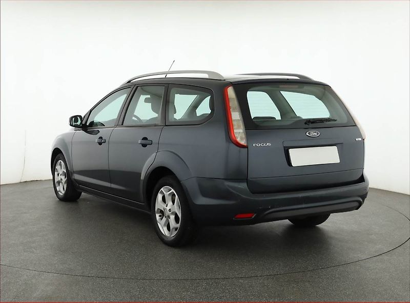 Ford Focus (2008) 2.0 TDCi, nová STK, dobrý stav - fotka 4 z 14