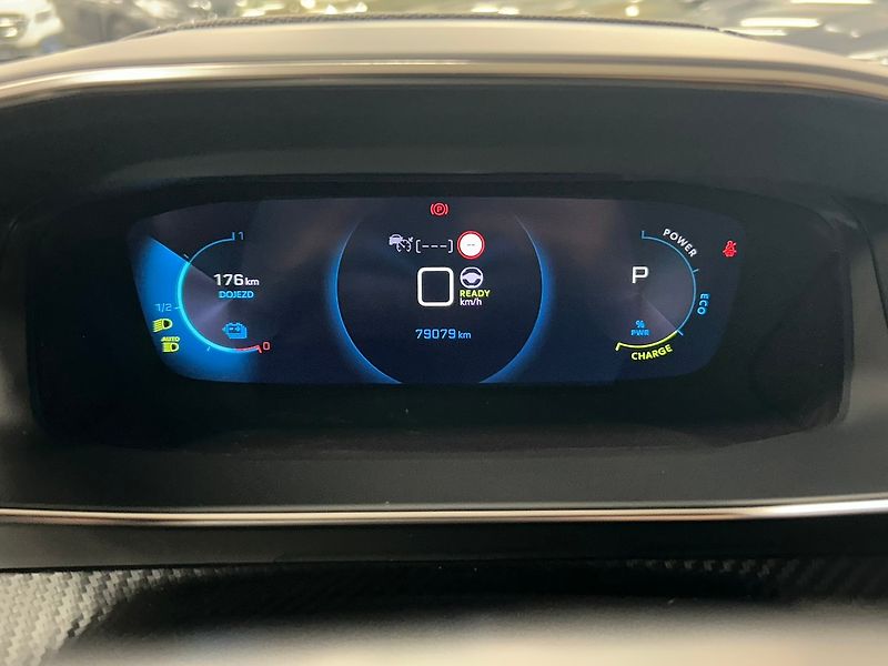Peugeot 2008 (2021) SoH 89% GT 50kWh | Záruka - fotka 45 z 66